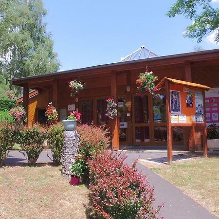 Hotel Vvf Aubrac Chaudes-Aigues Zewnętrze zdjęcie